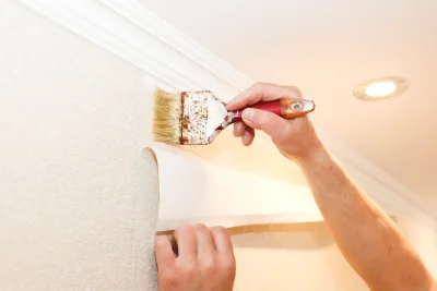 Pose de papier peint à Giverny — revêtements muraux et toiles de verre